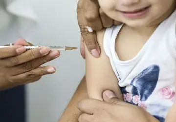 Secretários de saúde aprovam decisão do governo de não exigir pedido médico para vacinação de crianças